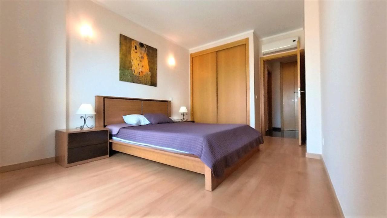 Apartamentos Turisticos Rocha Tower 13C Portimão Eksteriør bilde